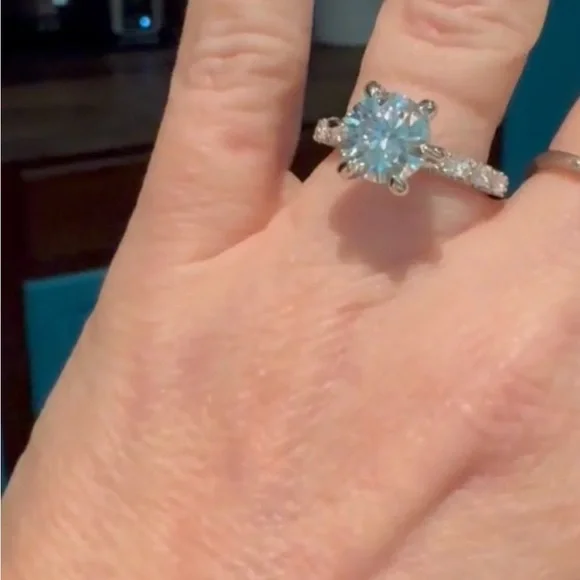 3 Carat Moissanite Ring Size 6 - Picture 4 of 9